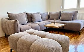 Hm Apartments